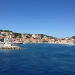 Ema * Sali