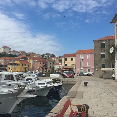 Ema Apartman