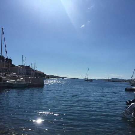 Ema Apartman