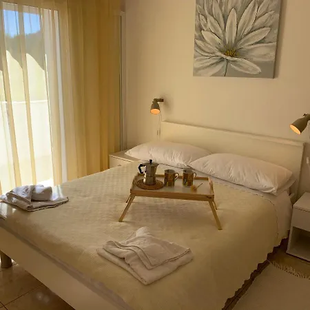 Apartment Ema Sali