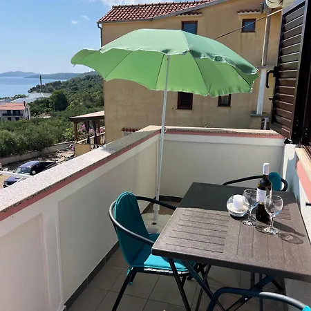 Ema Apartment Sali
